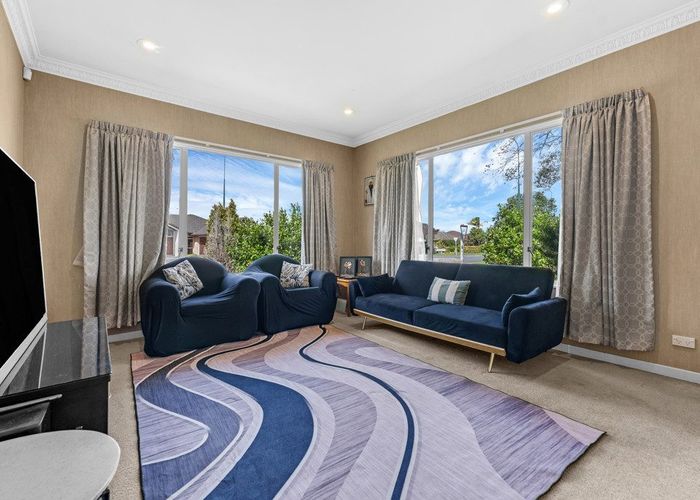  at 1 Monash Place, Flat Bush, Manukau City, Auckland