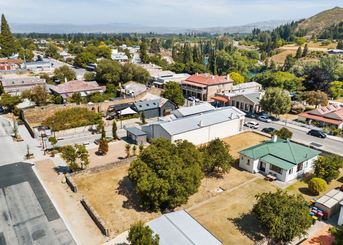  at 24 Sunderland Street, Clyde