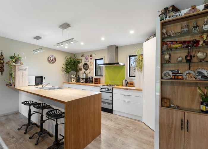  at 10 Fraser Dam Road, Blackmans, Alexandra