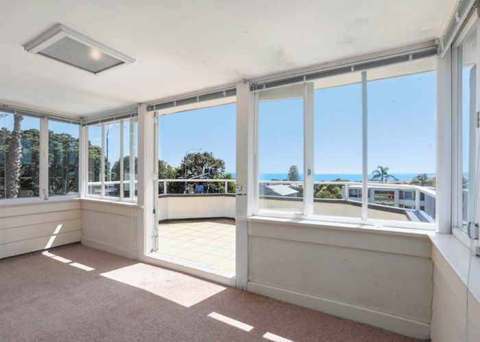 For sale 411 Lake Road, Takapuna, North Shore City, Auckland homes