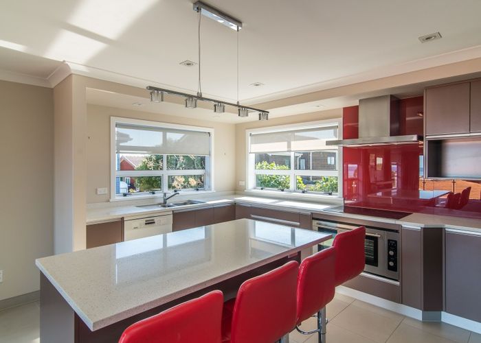  at 2/381 Kapiti Road, Paraparaumu Beach, Paraparaumu