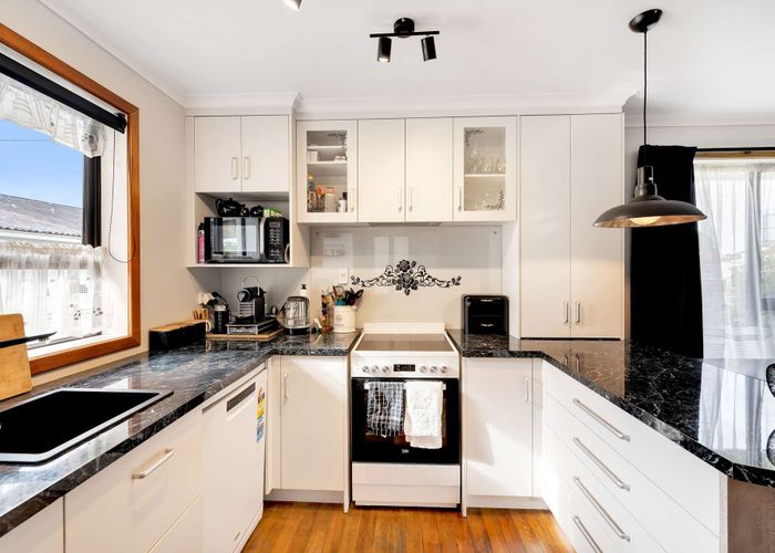  at 27 Ferry Street, Wyndham, Southland, Southland