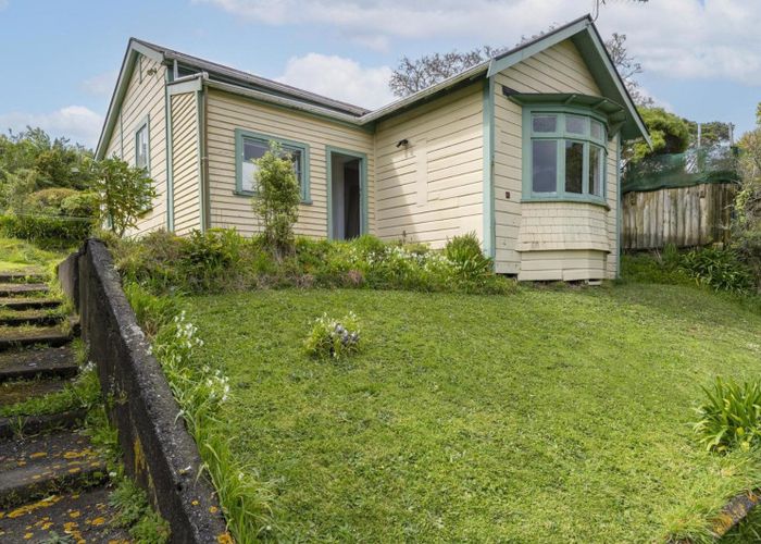  at 190 Newlands Road, Newlands, Wellington, Wellington