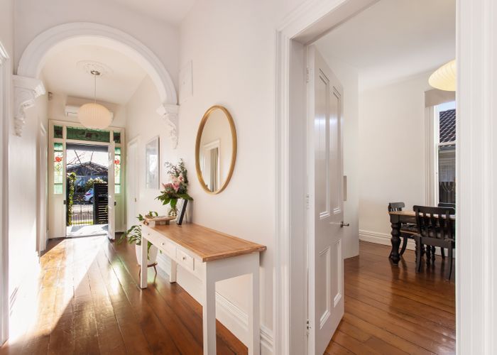  at 38 Leitch Street, Somerfield, Christchurch