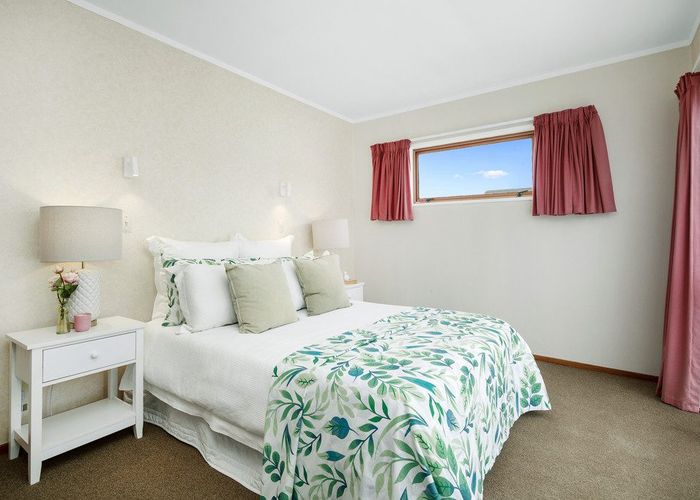  at 4/19 Phillip Street, Johnsonville, Wellington