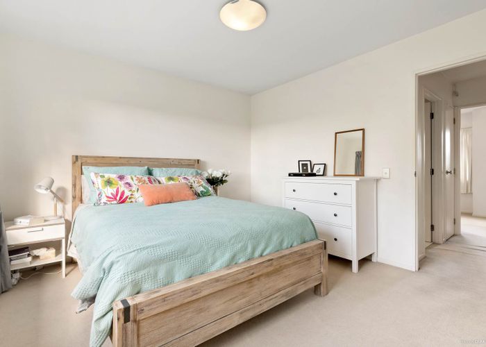  at 92/2 Armoy Drive, East Tamaki, Auckland