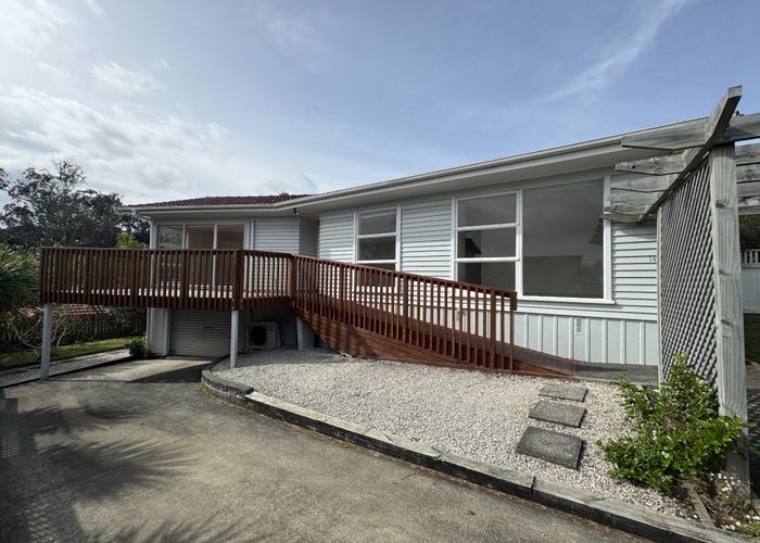  at 140 Gowing Drive, Meadowbank, Auckland