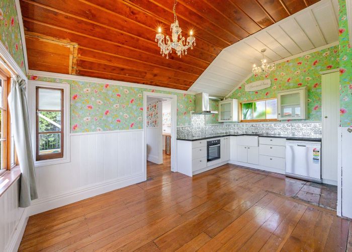  at 42 Cameron Road, Bluff Hill, Napier, Hawke's Bay