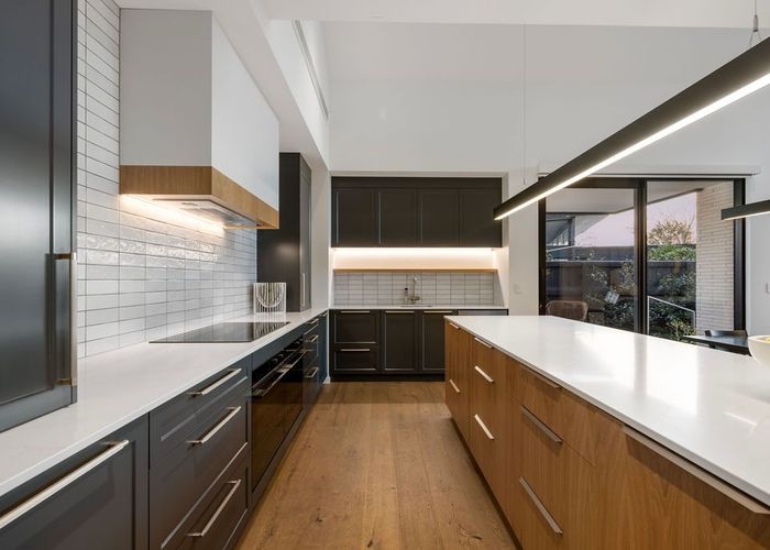  at 27 Idris Road, Fendalton, Christchurch
