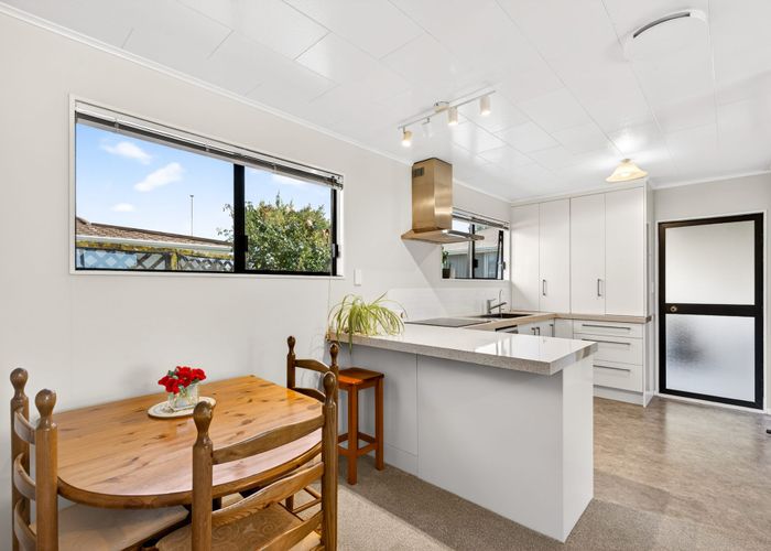  at 2/283 Westminster Avenue, Tamatea, Napier, Hawke's Bay