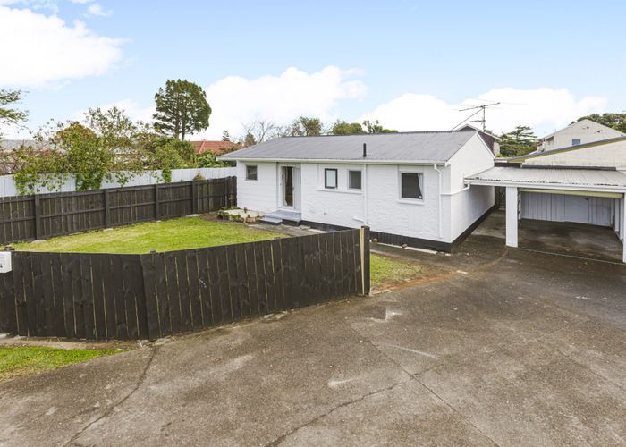  at 1/4 Thorn Place, Papatoetoe, Auckland