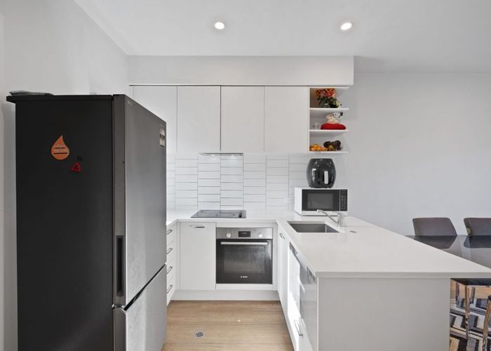  at 31-47A Huntington Drive, Huntington Park, Manukau City, Auckland