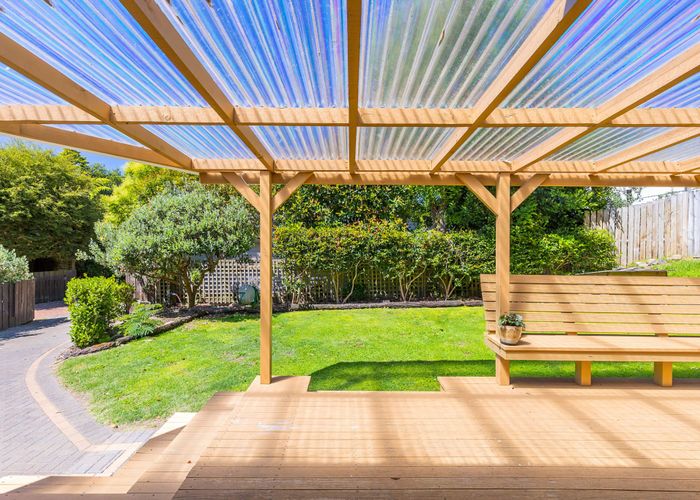  at 2/17 Sunset Street, Hilltop, Taupo