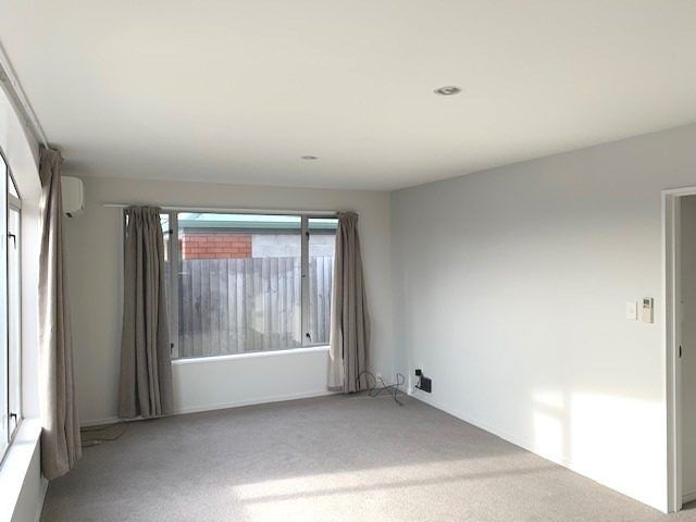  at 76 Disraeli Street, Addington, Christchurch City, Canterbury