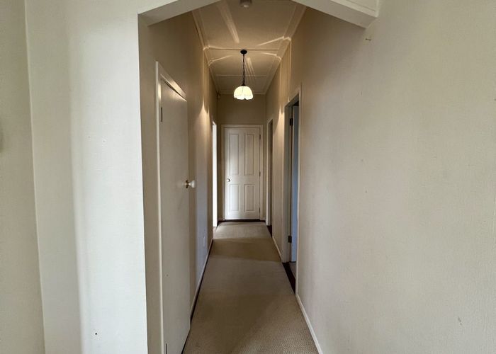  at 2 Gillies Avenue, Claudelands, Hamilton, Waikato