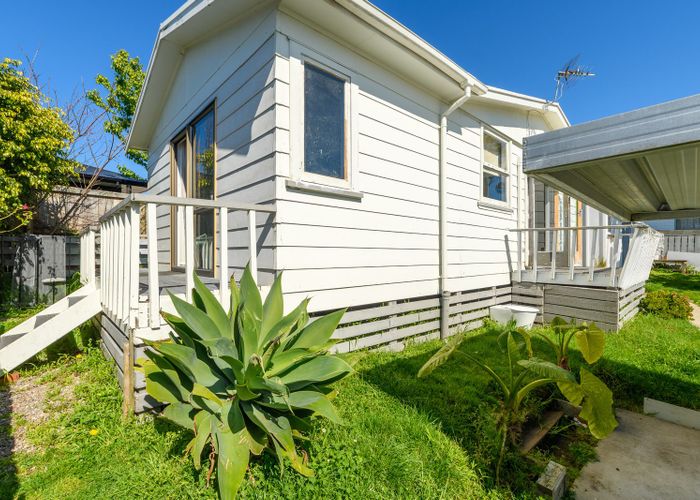  at 20B Alverstoke Road, Parkvale, Tauranga, Bay Of Plenty