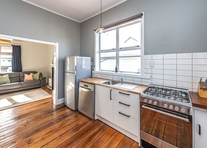  at 24 Stark Street, Durie Hill, Whanganui, Manawatu / Whanganui