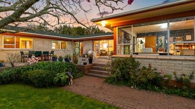  at 364 Papakura-Clevedon Road, Papakura