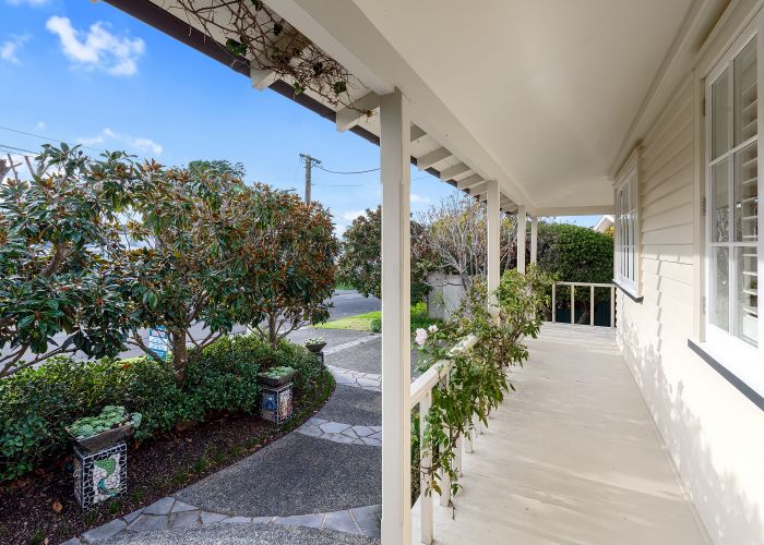  at 13 Cameron Street, Takapuna, Auckland