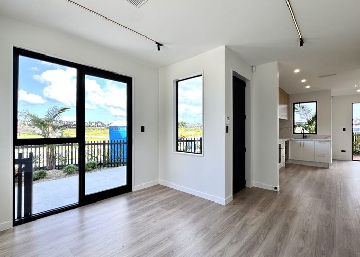  at 2 Honohono Avenue, Milldale, Rodney, Auckland