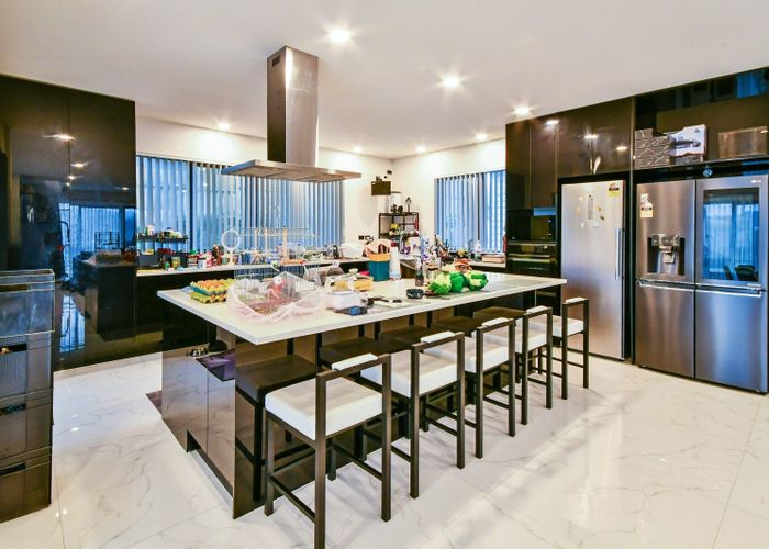  at 14 Henriette Place, The Gardens, Manukau City, Auckland