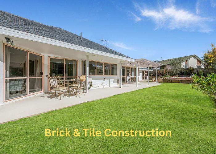  at 1 Frank Nobilo Drive, Golflands, Auckland