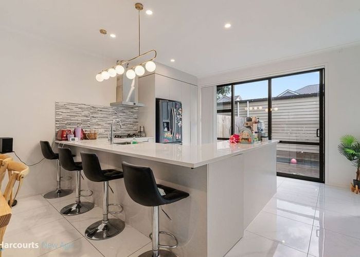  at 14 Rere Close, Takanini, Auckland