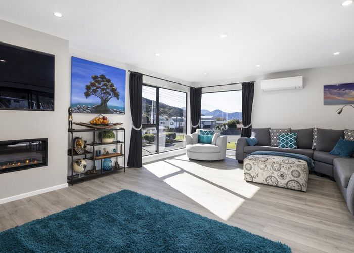  at 15 Beach Road, Waikawa, Marlborough, Marlborough