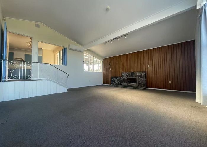  at 18 Glenmore Road, Sunnyhills, Auckland