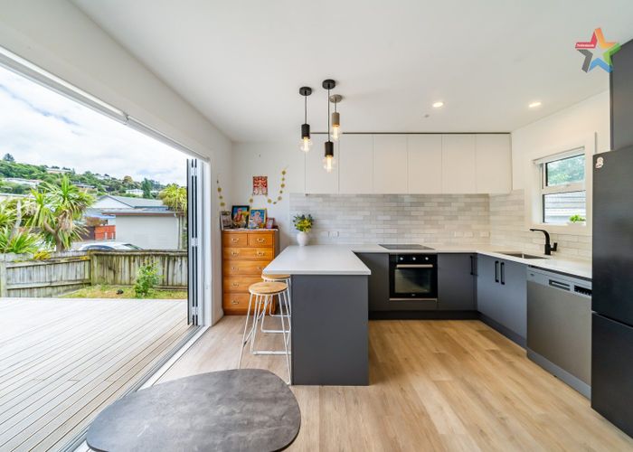  at 14 Young Grove, Stokes Valley, Lower Hutt