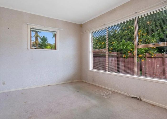  at 42 Landscape Road, Papatoetoe, Auckland