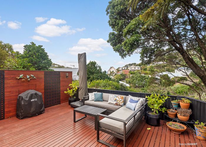  at 84 Oban Street, Wadestown, Wellington