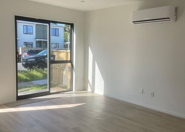  at 5/5 Thompson Street, Mangere East, Manukau City, Auckland