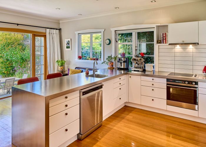  at 5 Marina Grove, Hutt Central, Lower Hutt