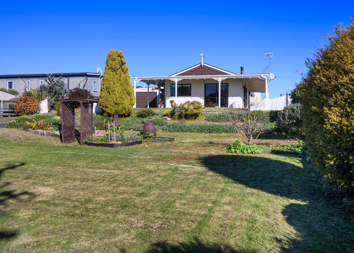  at 12 Seabury Avenue, Foxton Beach, Horowhenua, Manawatu / Whanganui