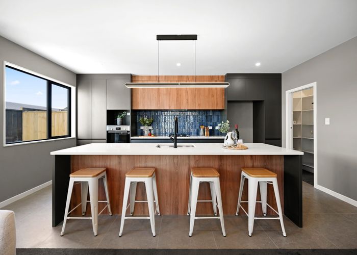  at 8 Earp Crescent, Chartwell, Hamilton, Waikato