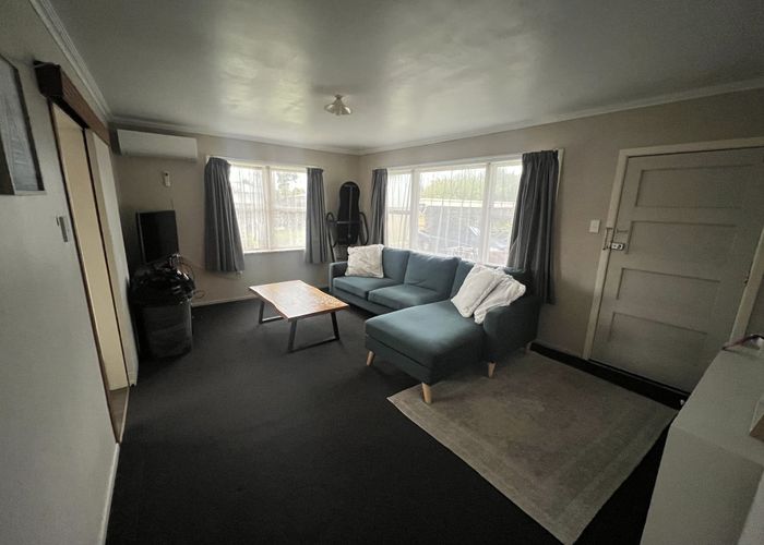  at 15B Leeds Street, Silverdale, Hamilton, Waikato