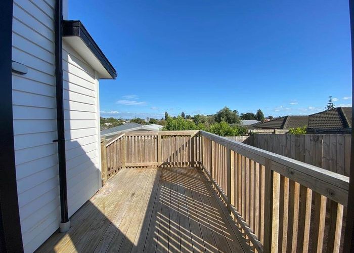  at 14 Kohuora Lane, Papatoetoe, Manukau City, Auckland