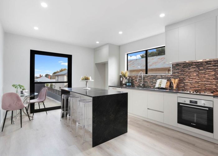  at 1/20 Fairview Road, Mount Eden, Auckland City, Auckland