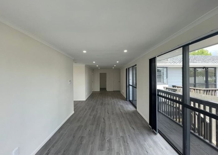  at 2/35A Somerset Road, Mount Roskill, Auckland City, Auckland
