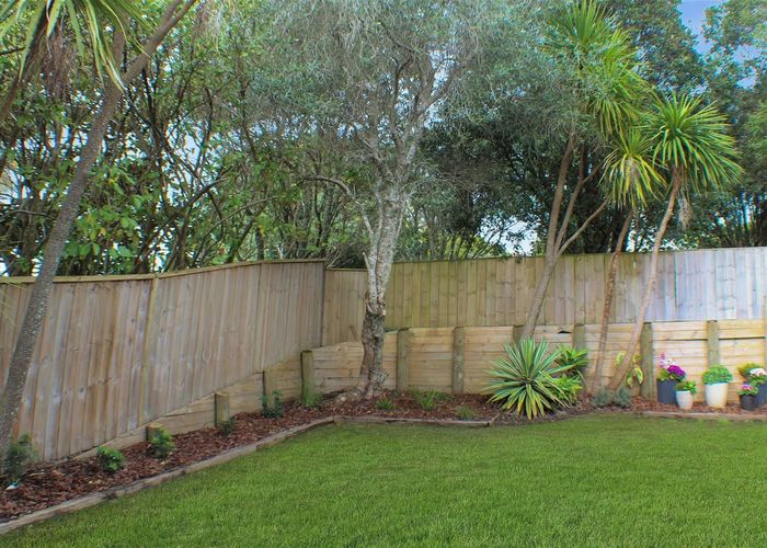  at K 11/41 The Avenue, Albany, North Shore City, Auckland