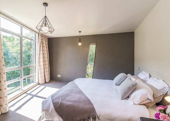  at 15 Churchill Drive, Wilton, Wellington