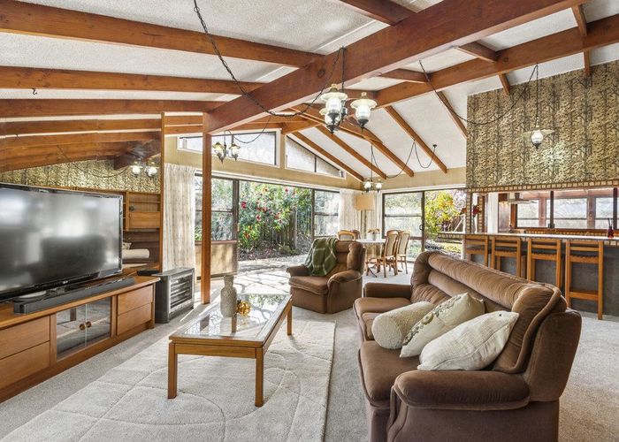  at 55 Blakeborough Drive, Forrest Hill, North Shore City, Auckland
