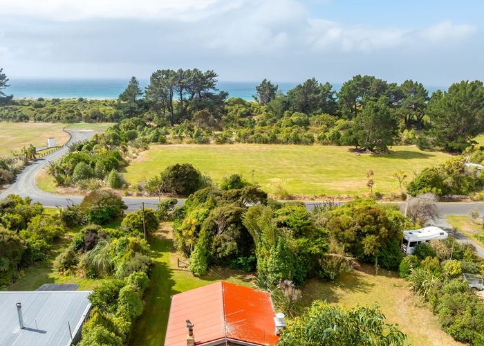  at 22B Allans Beach Road, Portobello, Dunedin