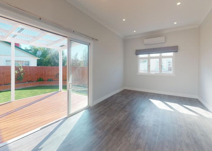  at 141 Church Street, West End, Palmerston North