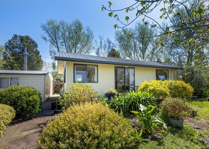  at 337 Postman Road, Albany