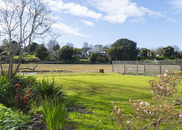  at 4 Cobden Street, Gisborne, Gisborne