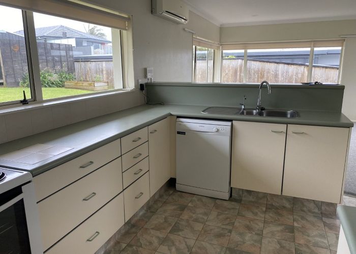  at 66 Omokoroa Road, Omokoroa