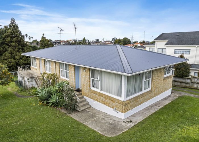  at 1/3 Currie Avenue, Mount Roskill, Auckland