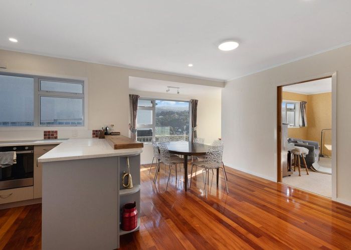  at 16 Bristol Street, Island Bay, Wellington, Wellington